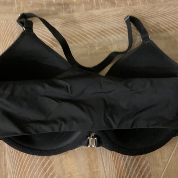 Black Racerback Bra - Picture 2 of 3